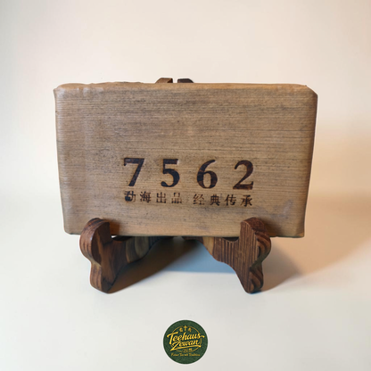 7562 – Shu Pu-Erh Ziegeltee (2017)